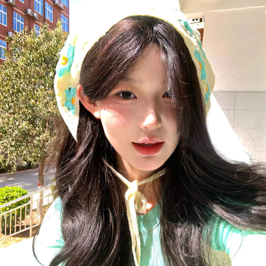 鲁卜哈利沙漠:非洲的女人 封面
